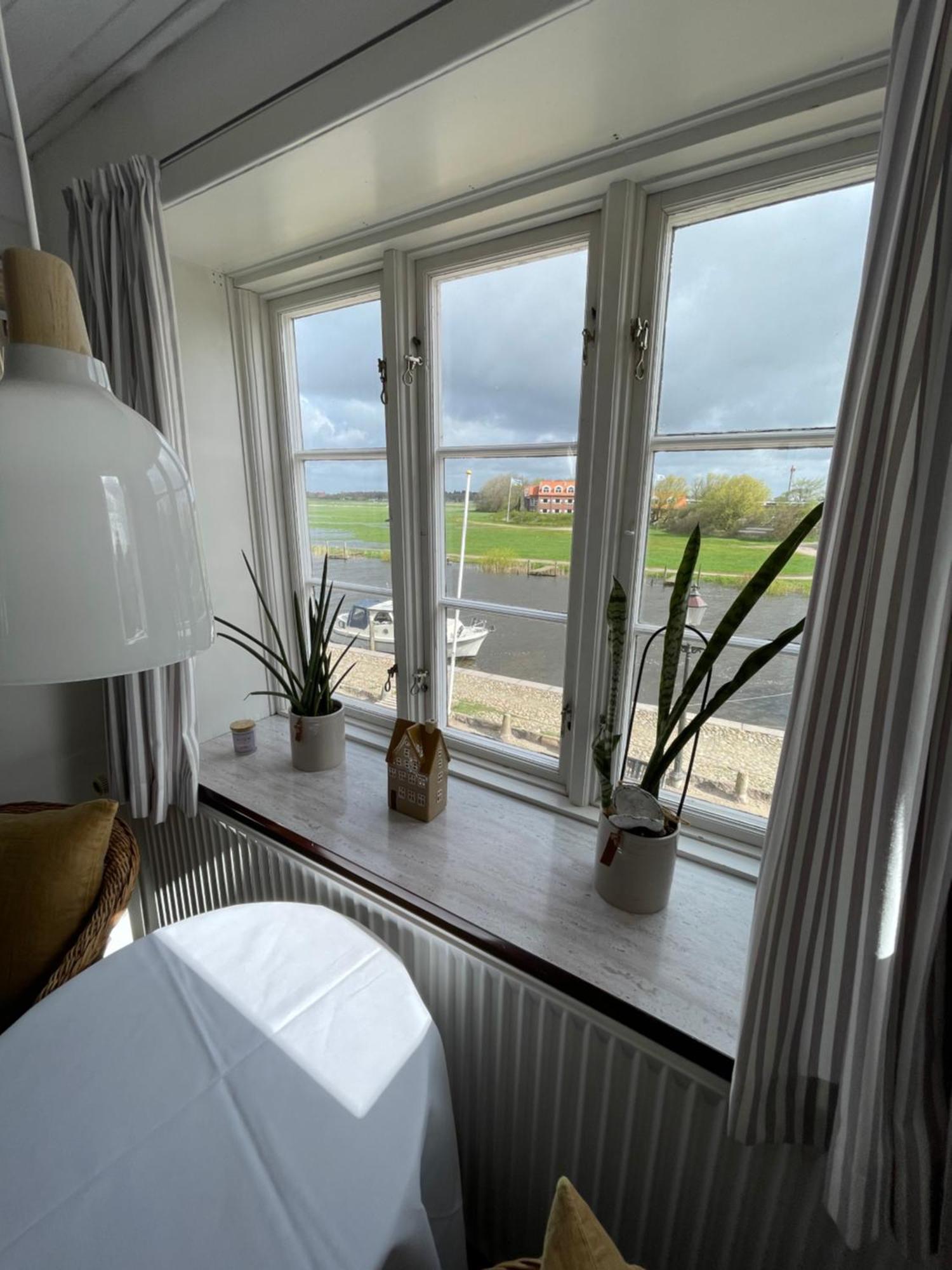 Restaurant Saelhunden Bed and Breakfast Ribe Exteriör bild