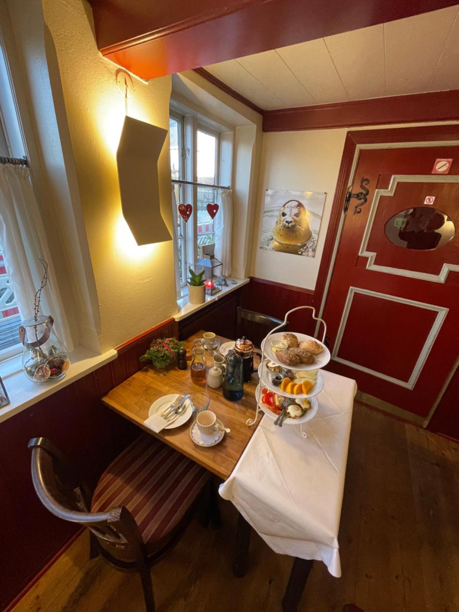 Restaurant Saelhunden Bed and Breakfast Ribe Exteriör bild